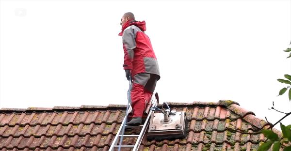 Trinkelių, stogų, fasadų valymas, plovimas.-1