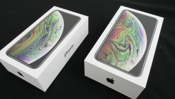 Apple Iphone xs max-1