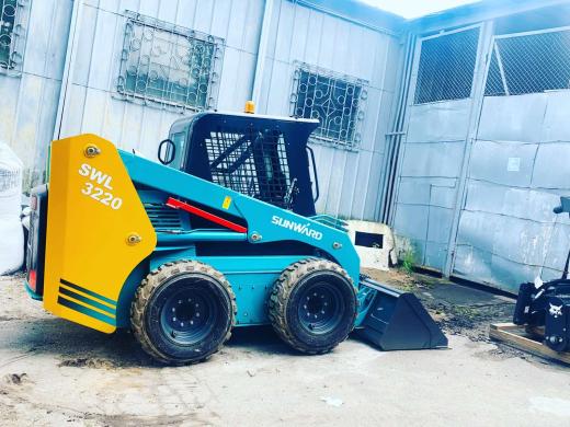 Bobcat ratinis, vikšrinis. fiskaras, tralo nuoma-7