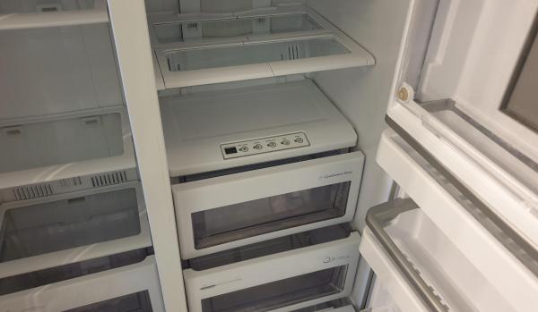 Parduodamas naudotas šaldytuvas dviejų durų Samsung-1