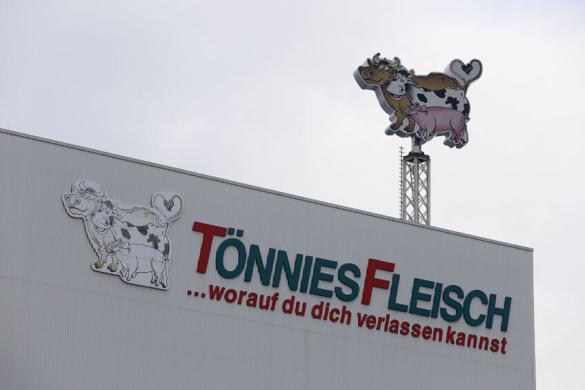 DARBAS TONNIES MĖSOS KOMBINATE VOKIETIJOJE-1
