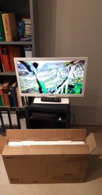 Parduodu Telefunken  Full  HD DTV LED televizoriu (56 cm / (22 coliai), Full HD.-1