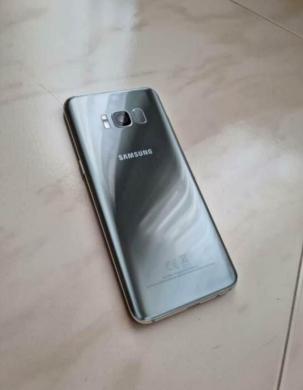 Samsung Galaxy S8-1