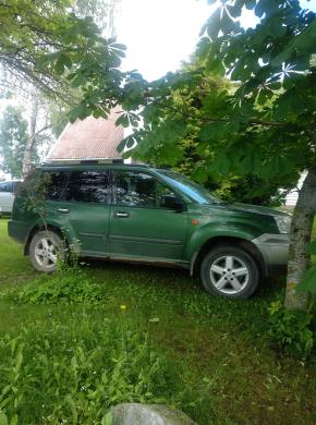 Parduodu Nissan X-Trail-1