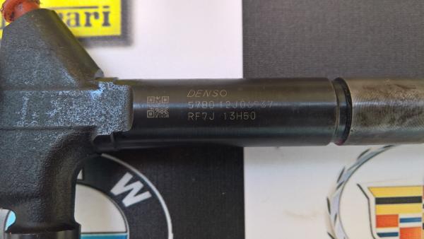 Kuro purkštukai Mazda – 3. RF7J-13H50-1