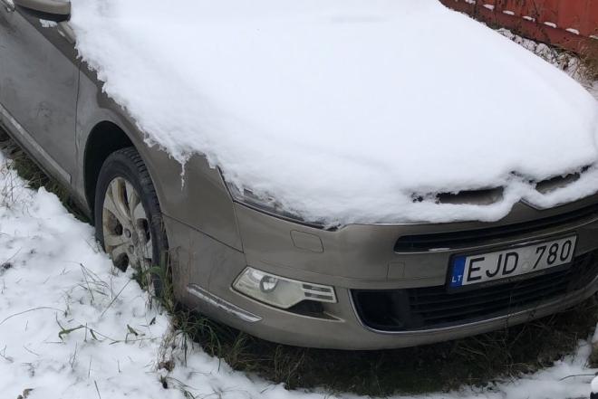 Bankrutavusi UAB "LitCon" parduoda turt-0
