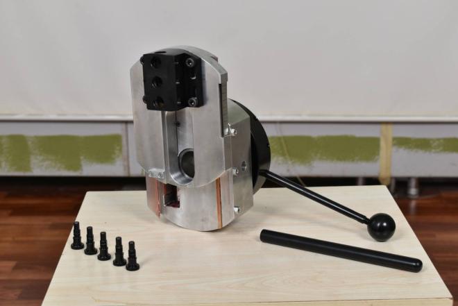 Mašina skylėms gręžti ir padengti Bm-50 (22-450mm)-0