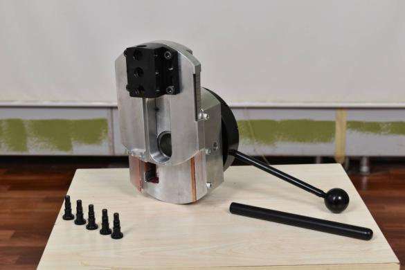 Mobili gręžimo mašina su suvirinimo funkcija BM-60 (62-750mm) galingas-0