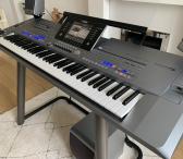 „Yamaha Tyros 5 76 Key“ užbaigta sąranka-0