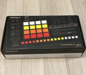 ROLAND VERSELAB MV-1 dainų gamybos studijos muzikos darbo vieta-0