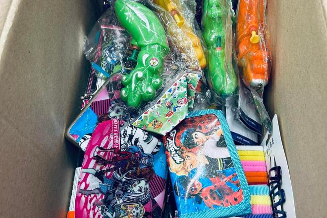 Įvairių vaikiškų prekių mixas-0