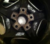 Mercedes Benz vokiski RIAL DB500 R15 lengvo lydinio ratlankiai su vasarinemis italiskomis padangomis Bridgestone Turanza T001-0