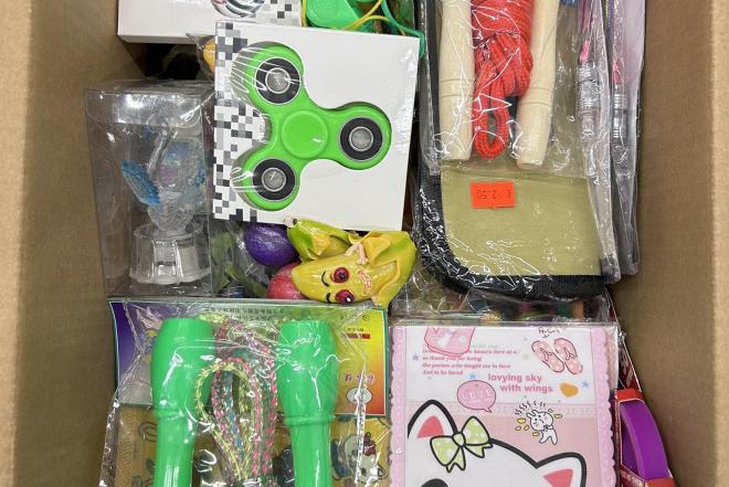 Įvairių žaislų ir kt. likučių išpardavimas-0