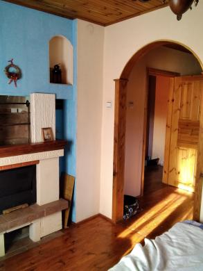 Gyvenamas namas su žemės sklypu Girininkijos g.-2