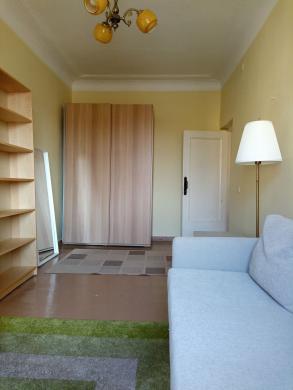 SENAMIESTYJE, TURGAUS G., NEBRANGIAI IŠNUOMOJAMAS VIENAS KAMBARYS-2