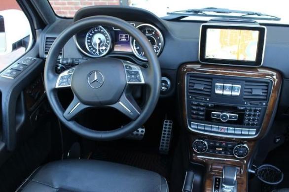 Selling my Neatly Used Mercedes Benz G63 AMG 2014-2