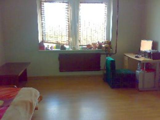 isnuomoju 2 k buta su baldais prancuzu g 6-2