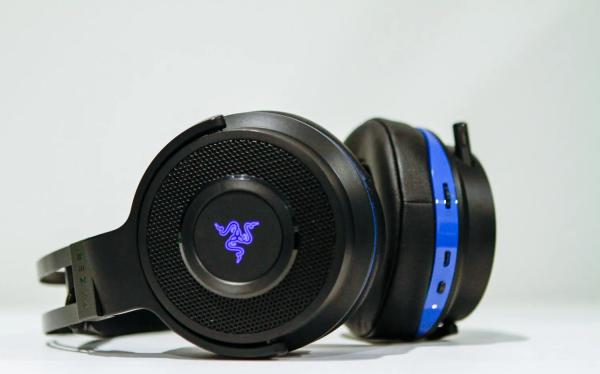 Visiškai Naujos Razer Thresher 7.1 ausinės-2