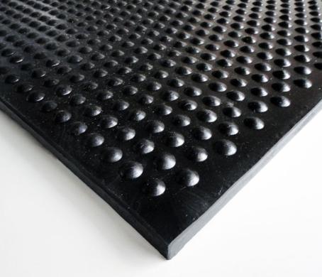 Guminė grindų danga didelėms apkrovoms, gyvulininkystės pastatams-2