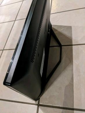 Parduodu Philips Televizorių 22 Coliu 56 cm Full HD DTV-2