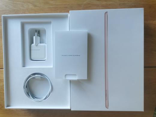 iPad (6th generation)-2