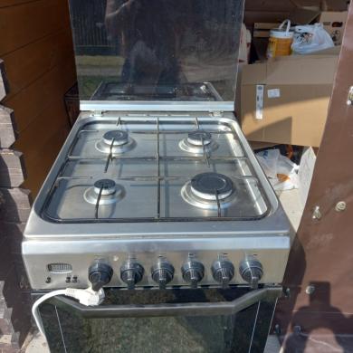 Parduodu dujiu virykle, arkaite elektro : Indesit :-2