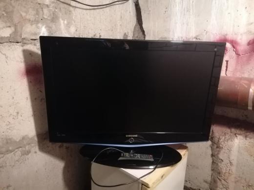LCD Samsung televizorius-2