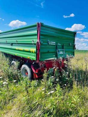 Parduodu traktorių su saviverte puspriekabe-1