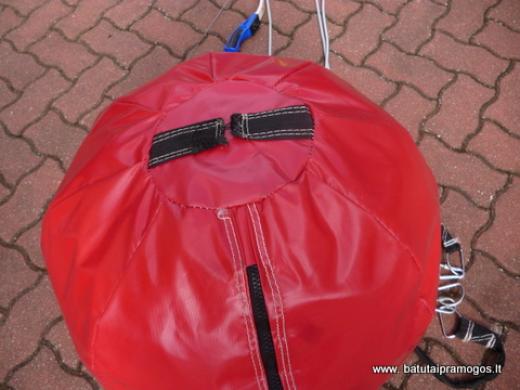 Brangiai remontuojame batutus , kt. pramogų ir laisvalaikio PVC medžiagos įrengimus.-1