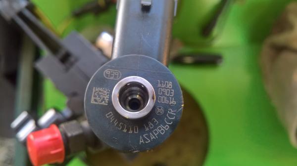 Kuro purkštukai Opel-Meriva. 0445110183 ir 0986435102-1