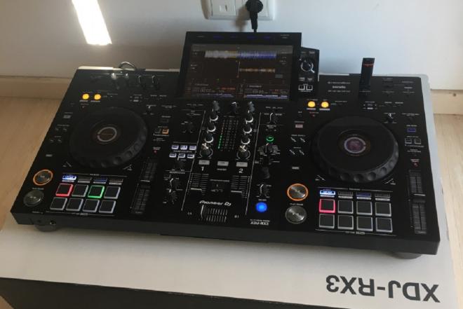 Pioneer XDJ-RX3 / Pioneer XDJ-XZ / Pioneer OPUS-QUAD / Pioneer DDJ-FLX10 / Pioneer CDJ-3000 / Pioneer DJM-A9 / DJM-V10-LF-0