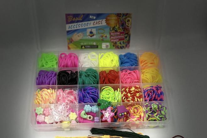 Apyrankių pynimo iš gumyčių rinkinys su aksesuarais-0