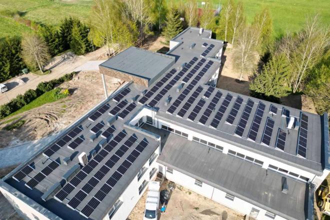 Saulės elektrinių ir elektromobilių stotelių įrengimas-0
