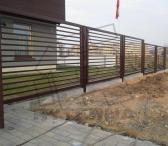 Skardinės žaliuzi ir vertikalios tvoros, vartai-0
