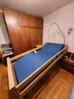 elektrinė funkcinė slaugos lova-0