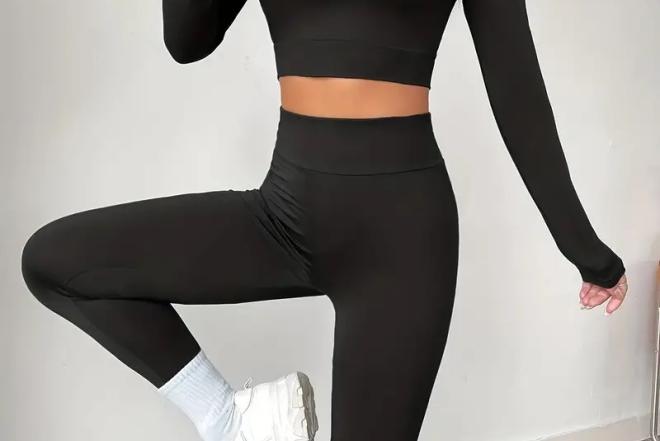 Moteriškas dviejų dalių rinkinys palaidinė + kelnės aukštu juosmeniu 68151-0