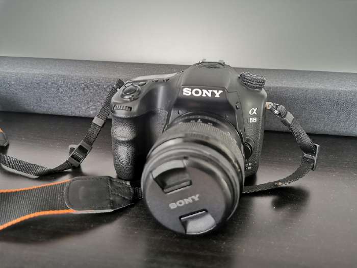 Sony alpha 68-0