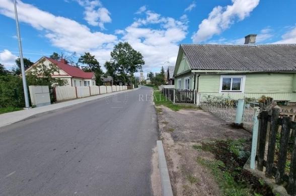Parduodamas namas su žemės sklypu Šalčininkų rajone, Eišiškėse, Bažnyčios g.-0