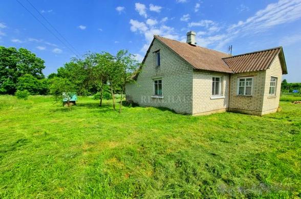 Parduodamas gyvenamasis namas ir žemės sklypas Šalčininkų raj., Kalesninkų sen., Paturio k.-0
