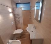 Nuomojamas 74 kv.m. 3 kambarių apartamentai Klaipėdos miesto centre Šaulių g, šalia Lietuvininkų aikštė-0