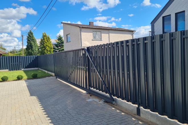 Visų tipų tvoros-0