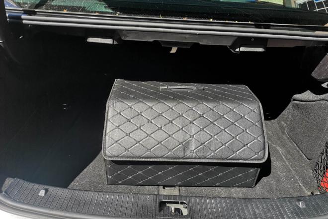 Automobilio daiktadėžė-0