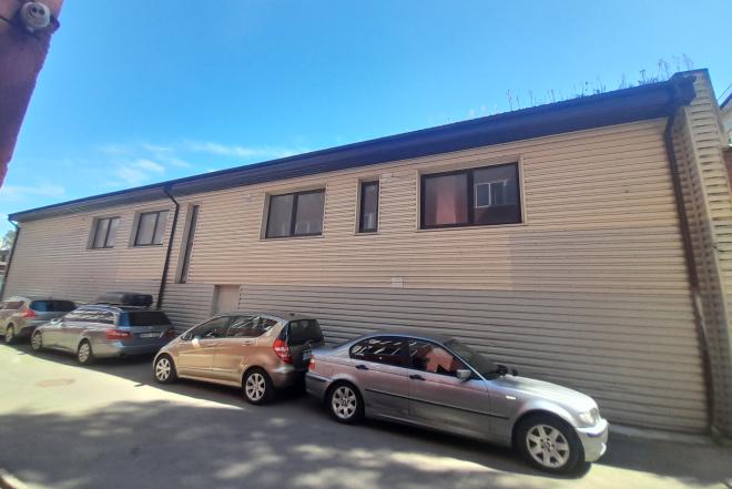 Išnuomojamos 398,23 kv.m. Komercinis pastatas Šaulių g. Kaipėdos centre-0