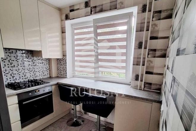 Parduodamas 3-jų kambarių butas Taikos pr.-0