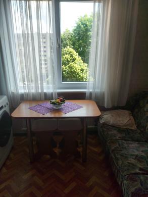 IŠNUOMOJU 1 K. BUTĄ ŠIAULIUOSE-0