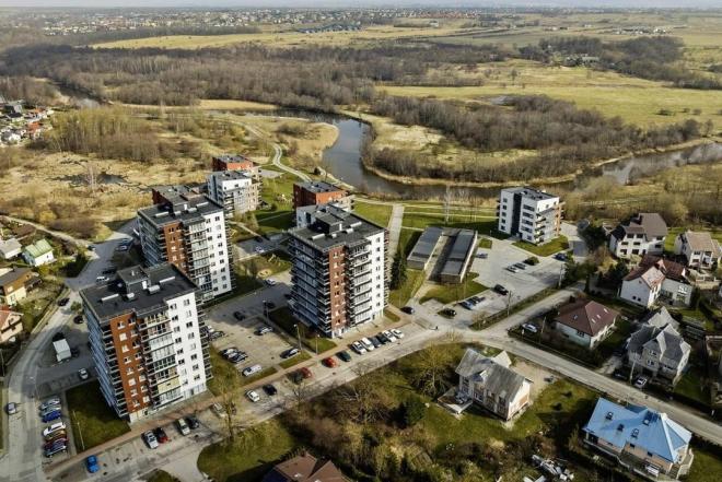 Parduodami du 2 kambarių butai Panevėžio g. 25b Klaipėda 49 kv.m.-0