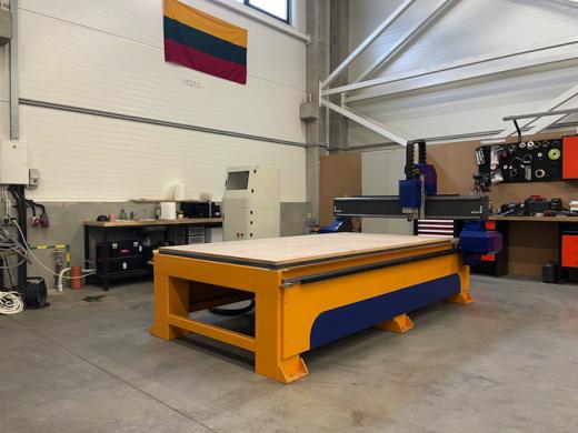 CNC frezavimo staklės-0