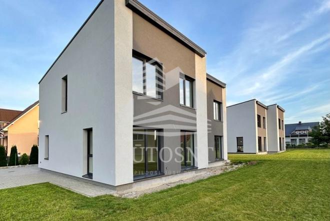 Parduodamas sublokuotas namas Tauralaukyje-0