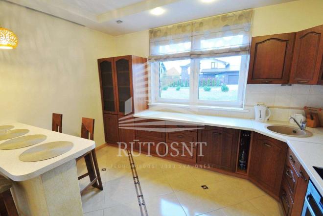 Parduodamas namas Ginduliuose-0