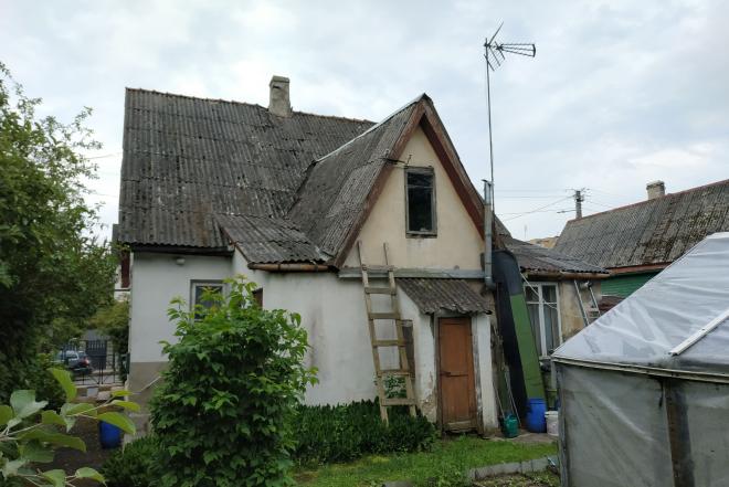 Namo dalyje 2 kambarių butas su sklypu Vilniuje, Naujoji Vilnia-0